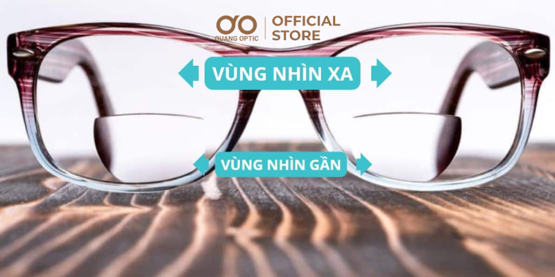 Tránh liếc mắt quá nhanh sang hai bên